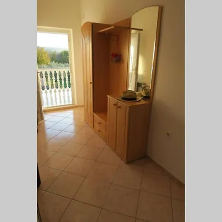 Mitros Apartament Malinska