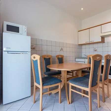 Mitros Apartament