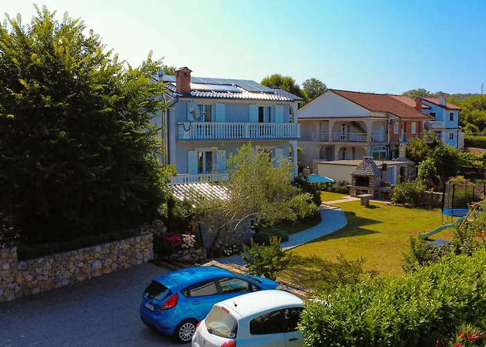 Mitros アパート マリンスカ