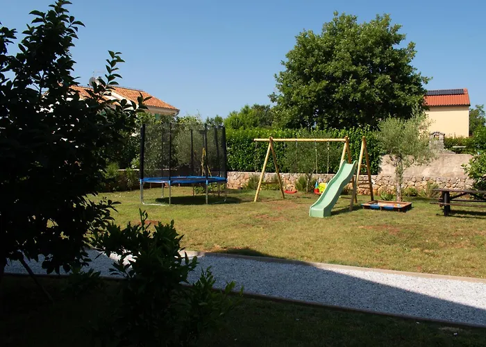 アパート Mitros マリンスカ